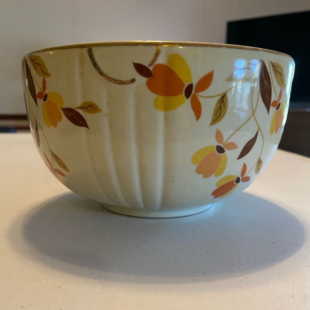 Halls Superior Bowl